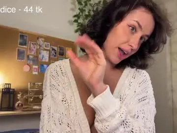 Eva Chaturbate Model - Cam Recordings