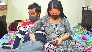 Younger_Couples